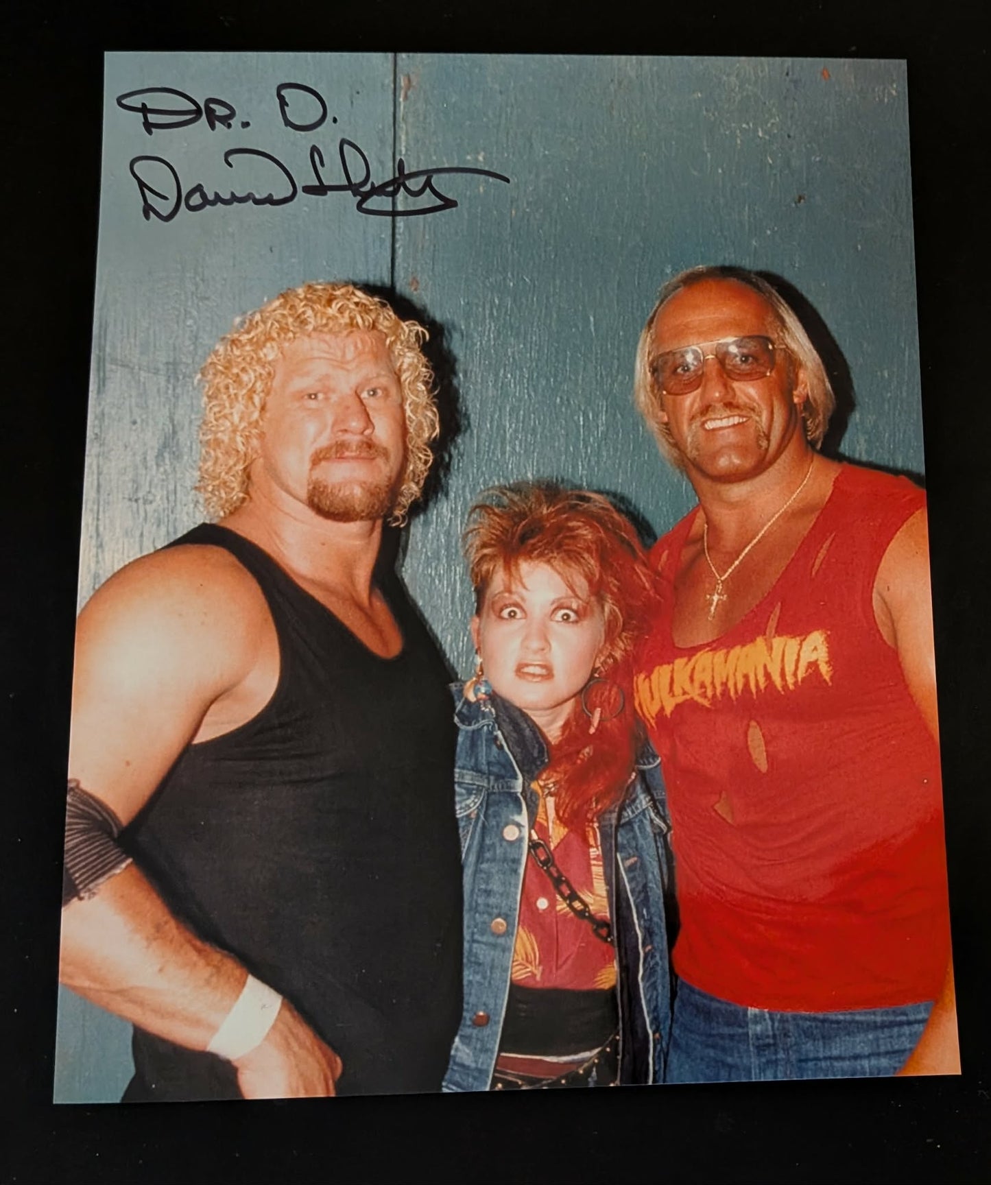 Dr. D David Schultz Pose 7 Signed Photo COA