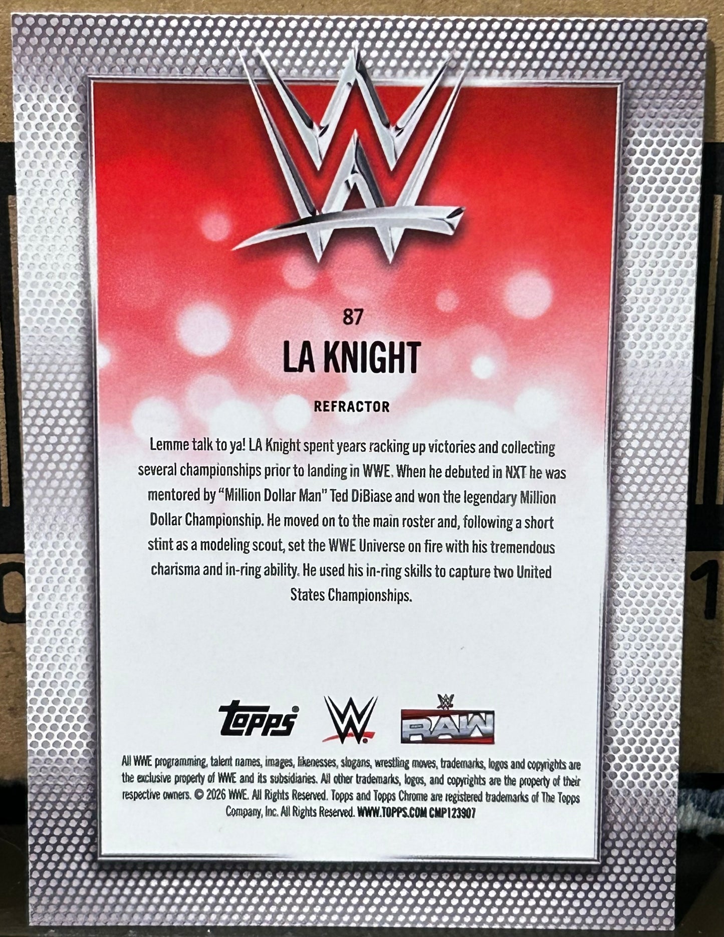 + LA Knight 2026 WWE Topps Chrome Silver REFRACTOR Card