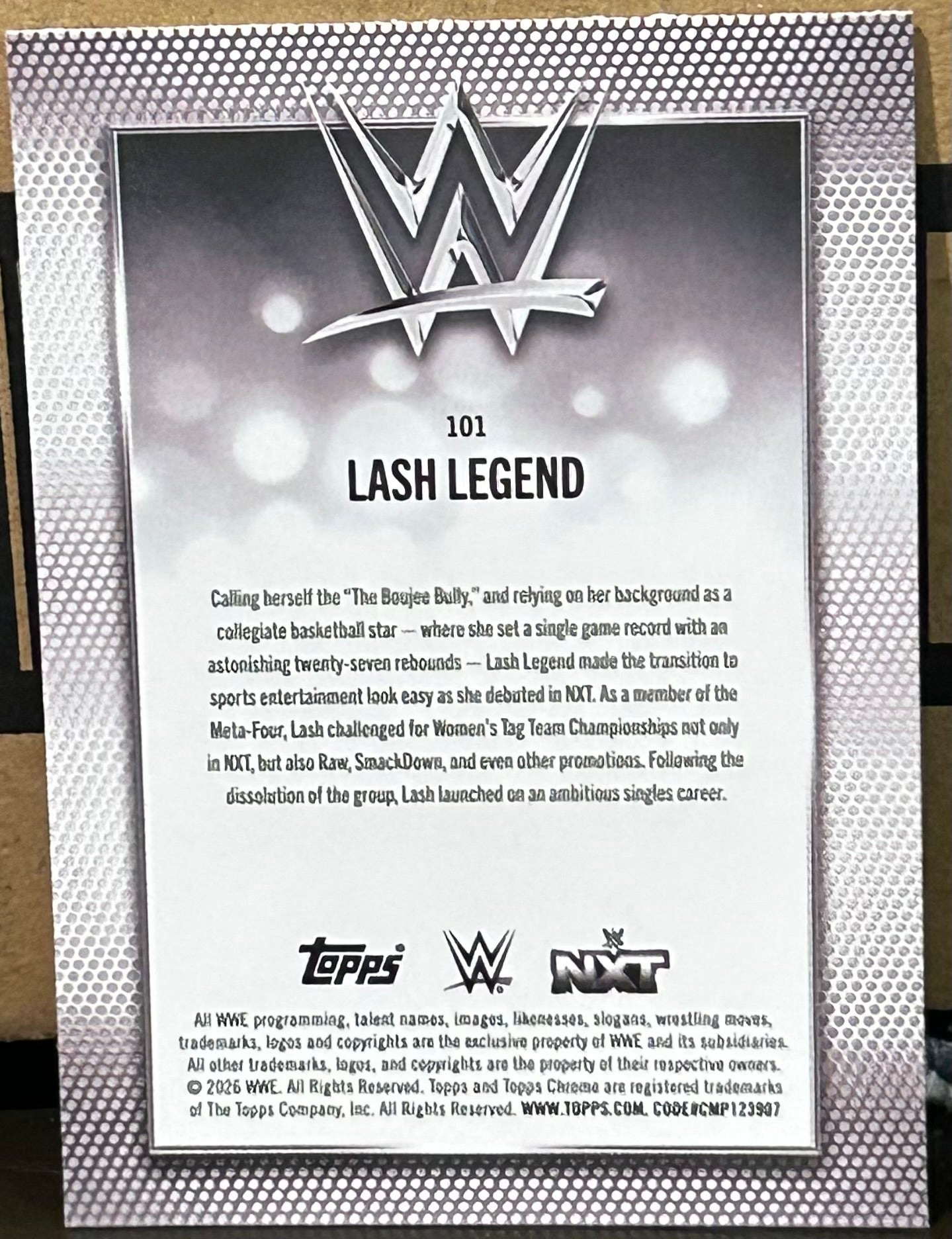+ Lash Legend 2026 WWE Topps Chrome Card