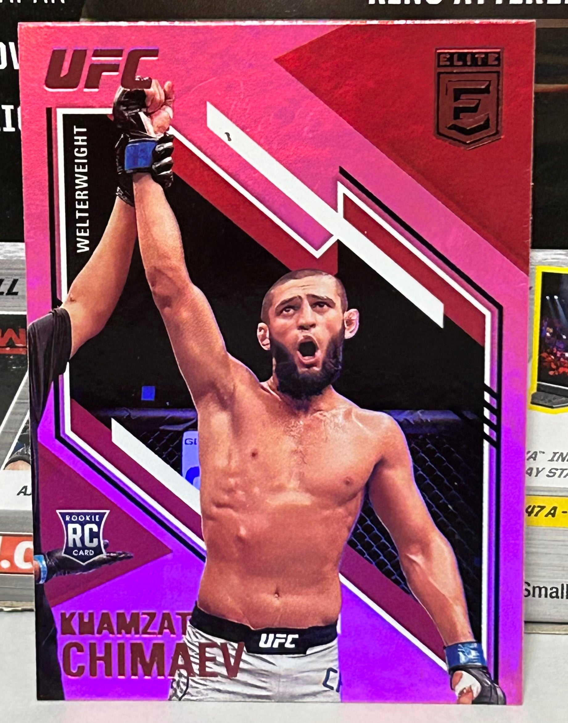 Khamzat Chimaev 2021 UFC Panini Chronicles Elite Pink Parallel