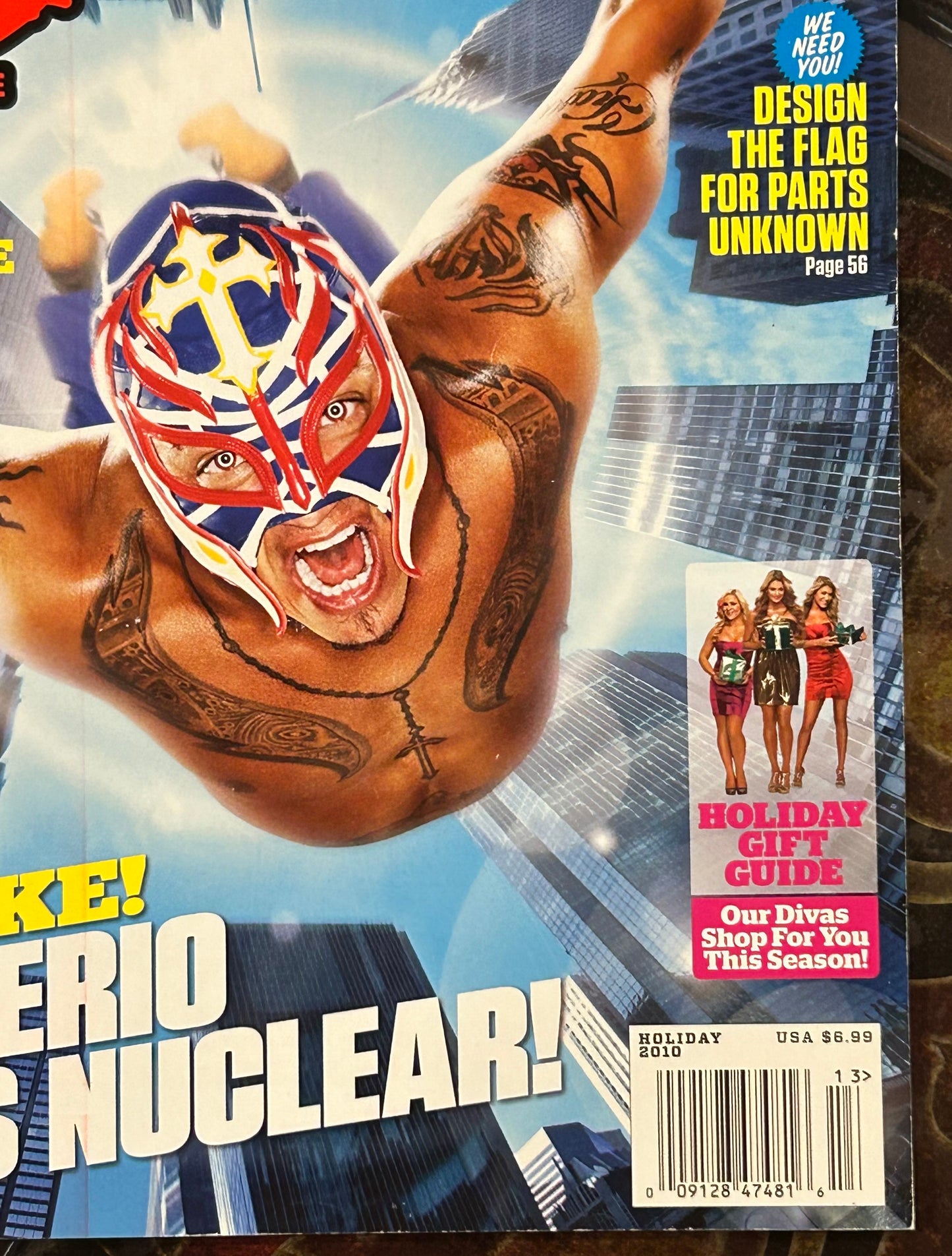 * WWE Magazine Holiday 2010 (Rey Mysterio)