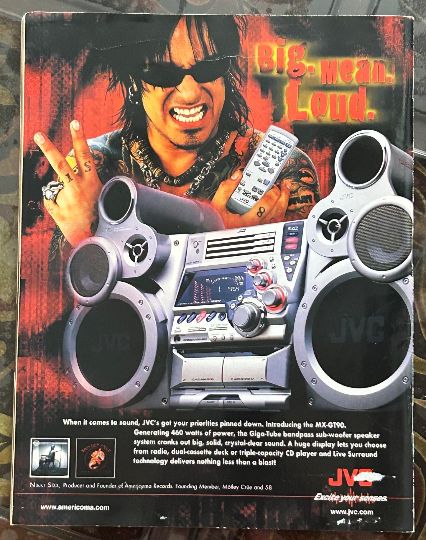 * WWE RAW Magazine January 2002 (Austin/Debra Poster Inside)