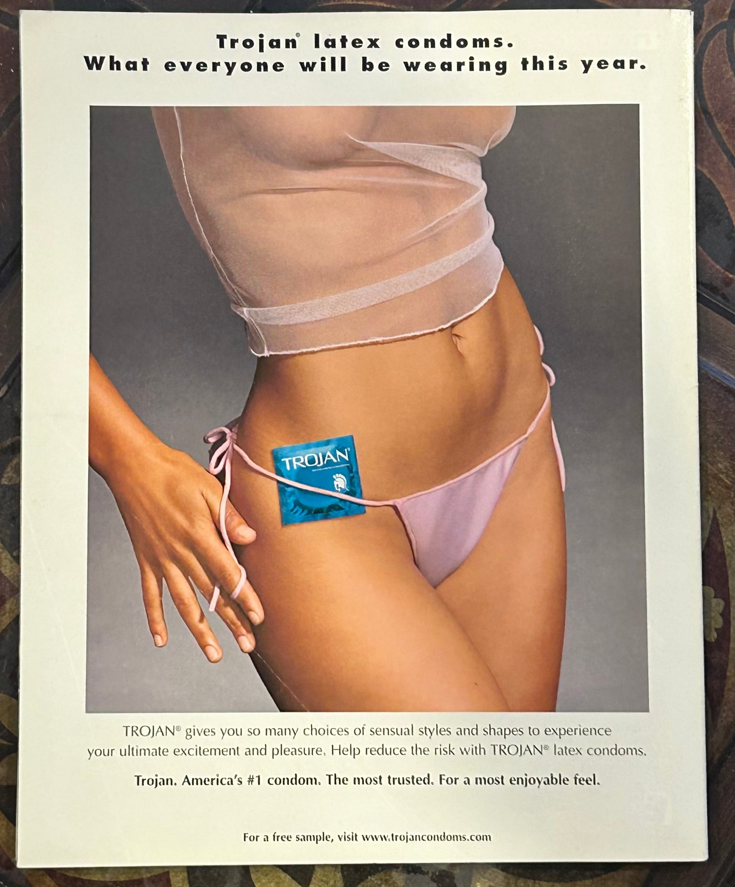 * WWE Divas 2003 “Desert Heat” Magazine (Trish Stratus, Keibler, Dawn Marie & more)