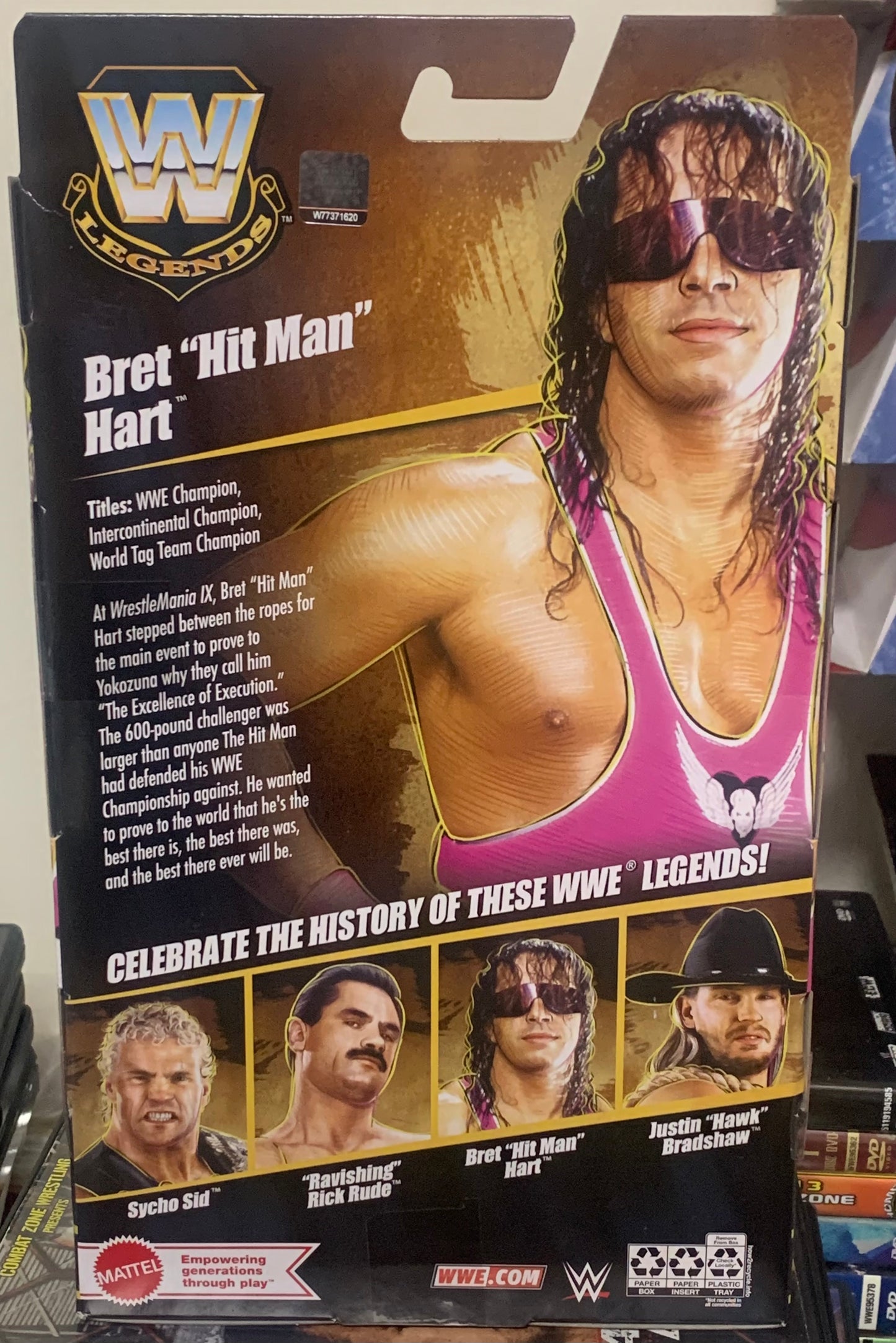 Bret “The Hitman” Hart WWE Mattel Elite Legends Series 25 Action Figure