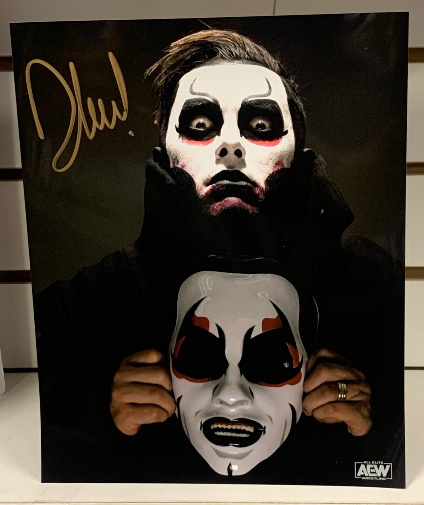 Danhausen Signed 8x10 Color Photo (Comes w/COA)