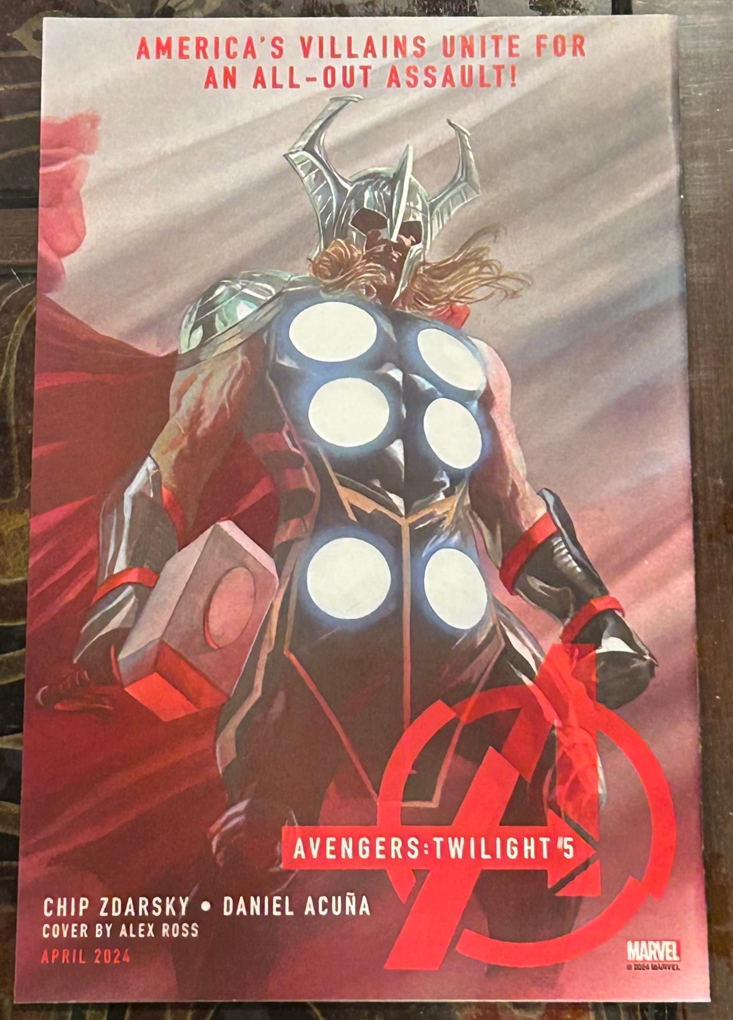 * Ultimate Black Panther #2 (VARIANT EDITION)