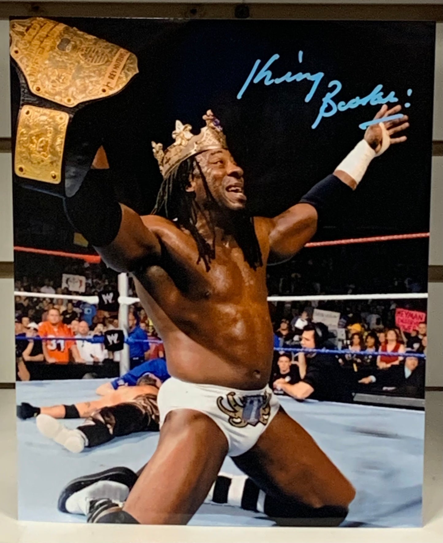 Booker T “King Booker” Pose 2 Signed Photo COA