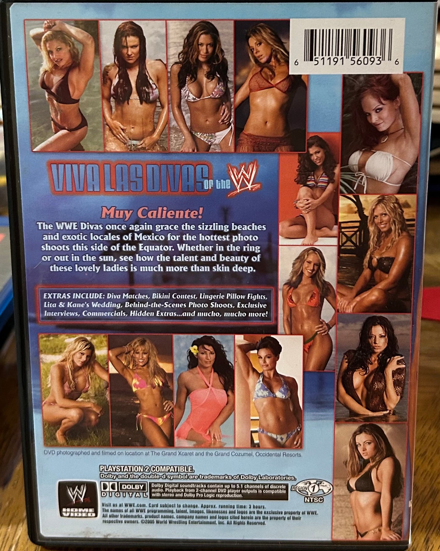 * WWE Viva Las Divas DVD (Stacy Keibler, Lita, Trish & so many more)