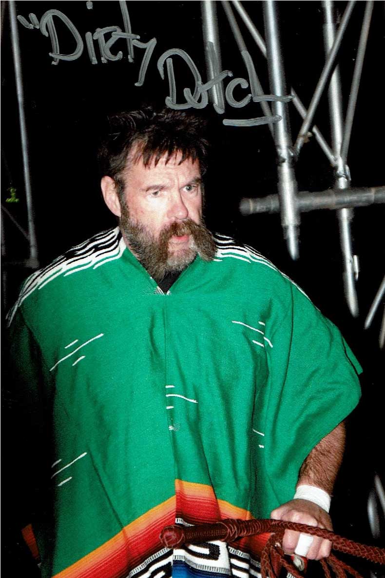Dutch Mantell Pose 2 Signed Candid (4x6 Size) Photo COA