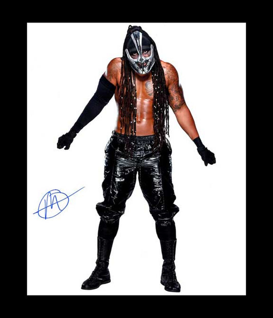 Mace WWE Signed 8x10 Color Photo
