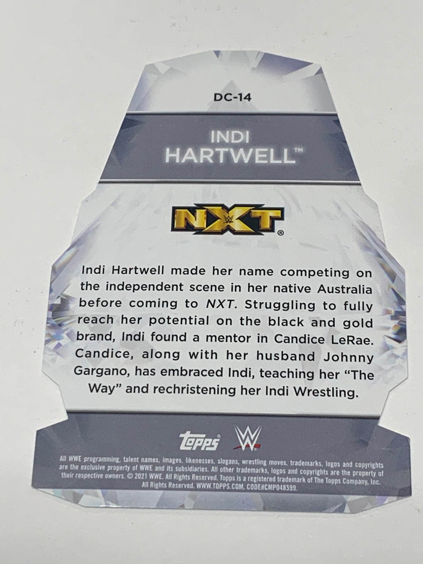 Indi Hartwell 2021 Topps WWE Women’s Division Diamond Cut Insert DC-14