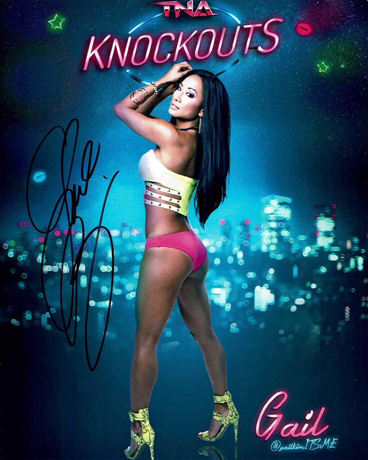 Gail Kim Pose 1 Signed Photo COA