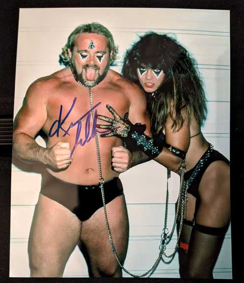Kevin Sullivan Pose 10 Signed Photo COA