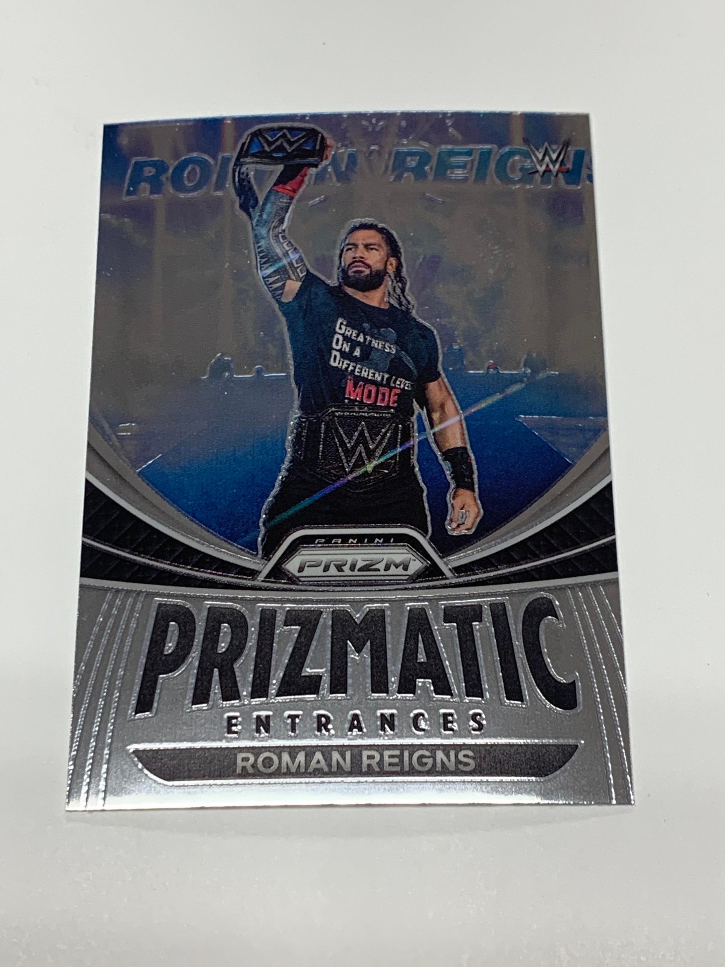 Roman Reigns 2023 WWE Panini Prizm “Prizmatic Entrances “ Insert Card #16