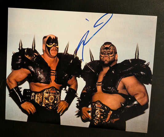 Road Warrior Animal Pose 7 Signed Classic Photo COA