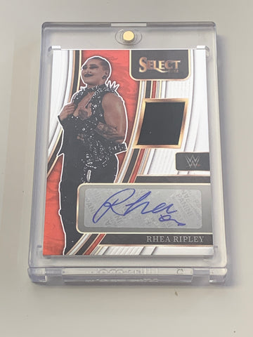Rhea Ripley 2022 WWE Select Autograph Relic Card #174/199 (Judgement Day)
