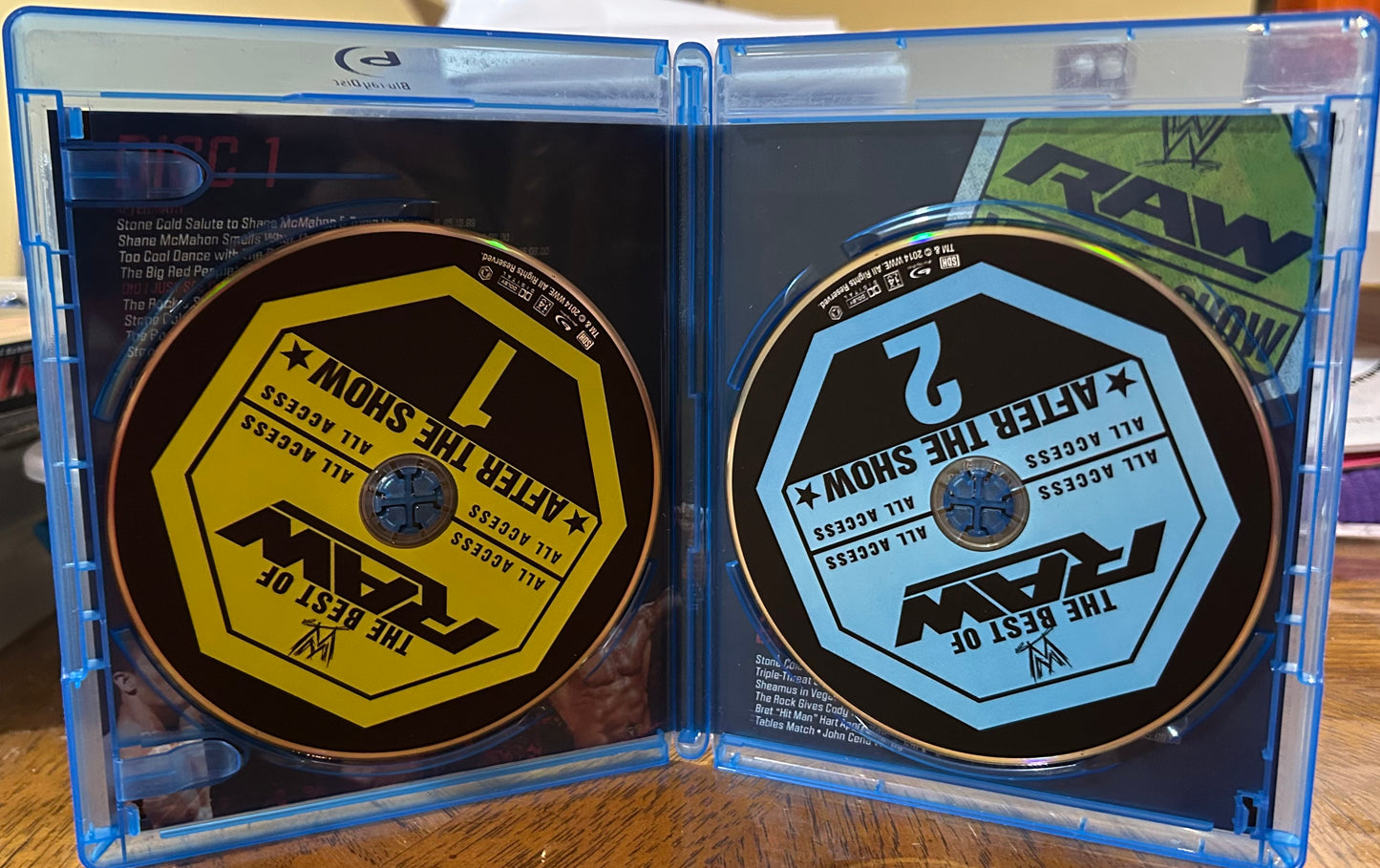 * WWE “The Best of RAW, After Show” Blu-rey (2-Disc set)