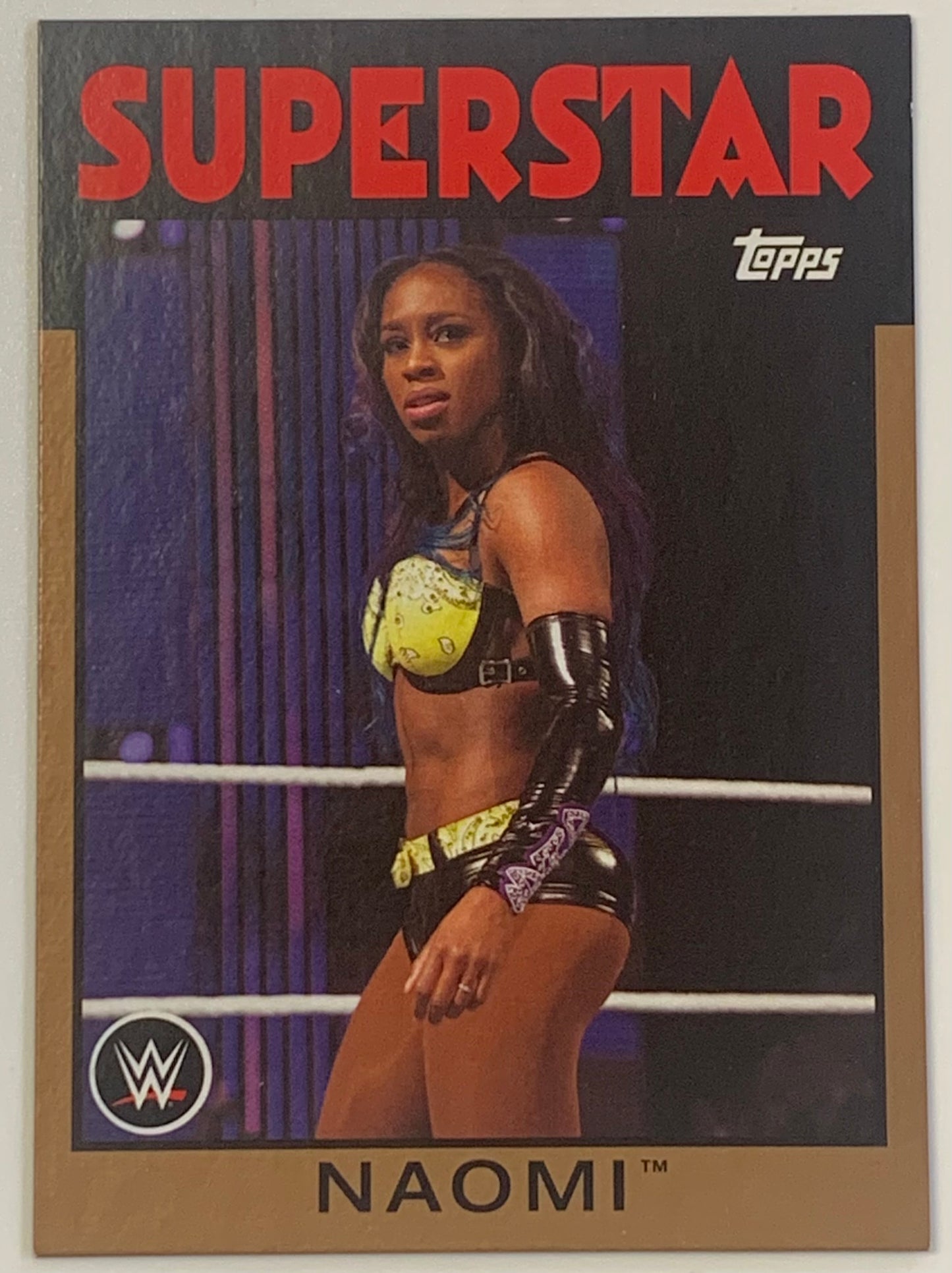 Naomi 2016 WWE Topps Heritage Bronze Parallel Serial #44/99