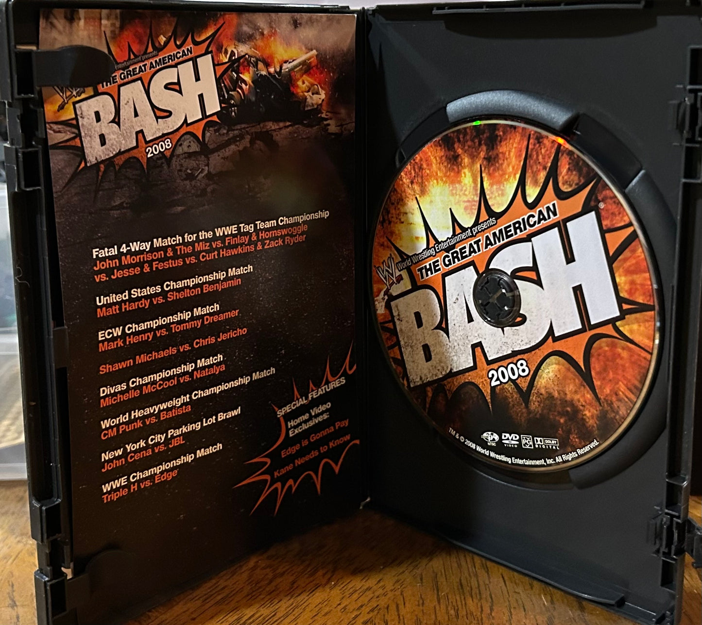 *WWE “Great American Bash 2008” DVD (CM Punk, Cena, Triple H & so much more)