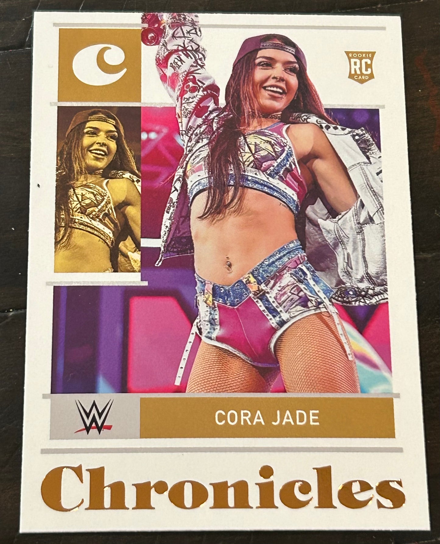 Cora Jade 2022 WWE Panini Chronicles Gold Parallel ROOKIE Card