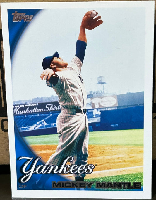 + Mickey Mantle 2010 Topps Card NEW YORK YANKEES