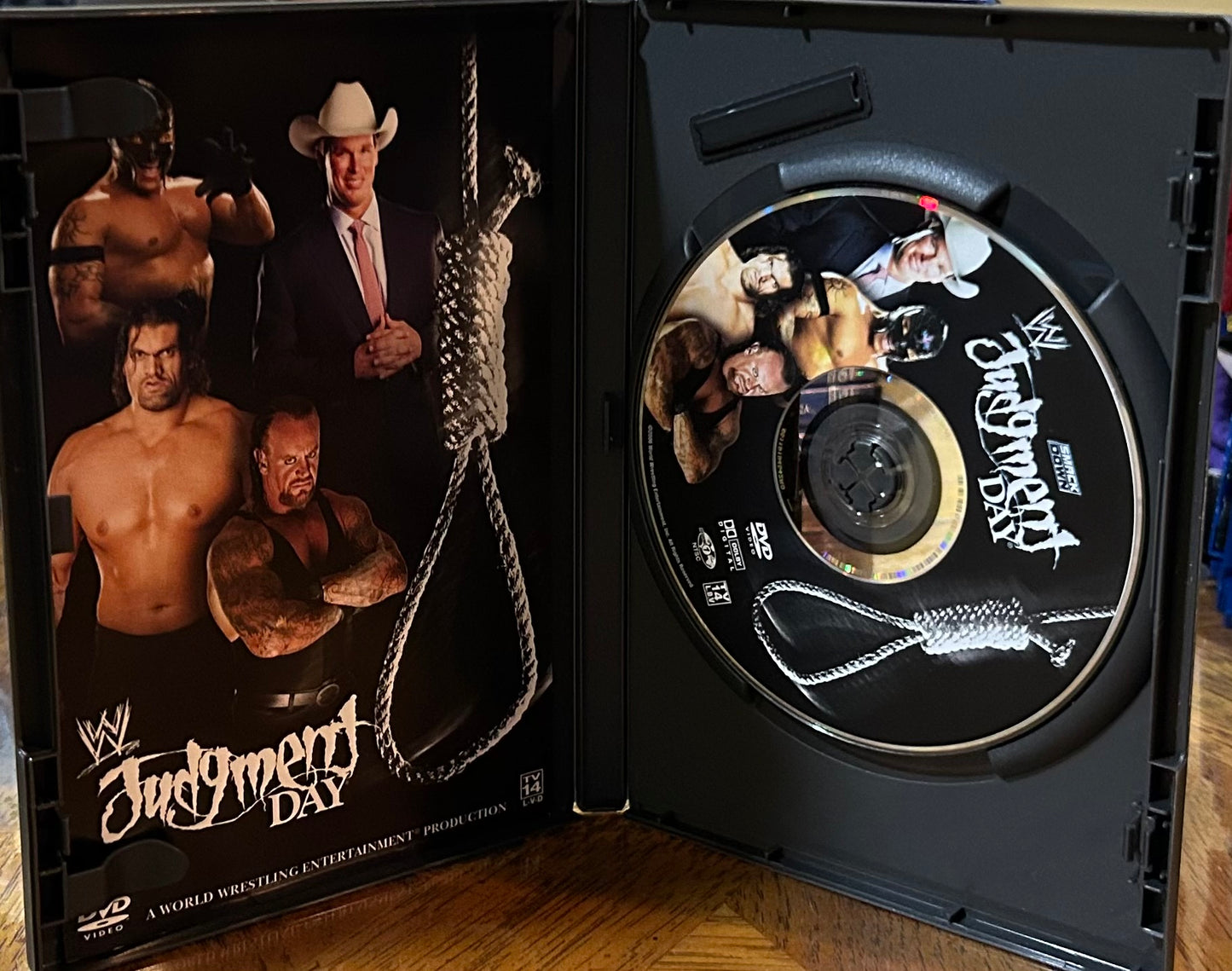 * WWE “Judgement Day 2006” DVD (Undertaker, JBL, Kurt Angle & so much more)