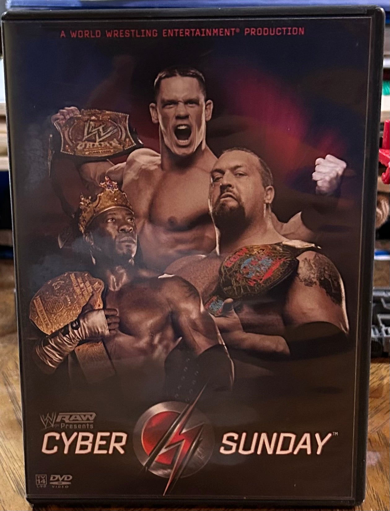 * WWE “Cyber Sunday 2006” DVD (Umaga, Jeff Hardy, Edge & so much more)