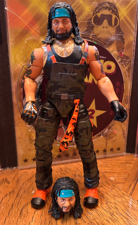 * Ortiz AEW Action Figure (with an extra head)