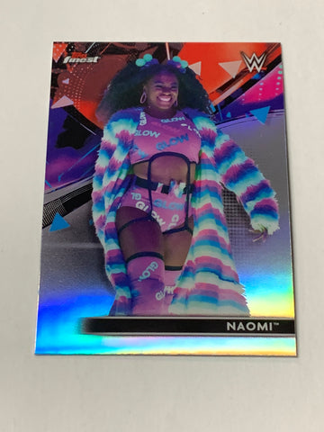 Naomi 2021 WWE Topps Finest Refractor Card
