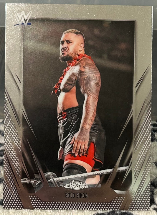 + Solo Sikoa 2026 WWE Topps Chrome Card