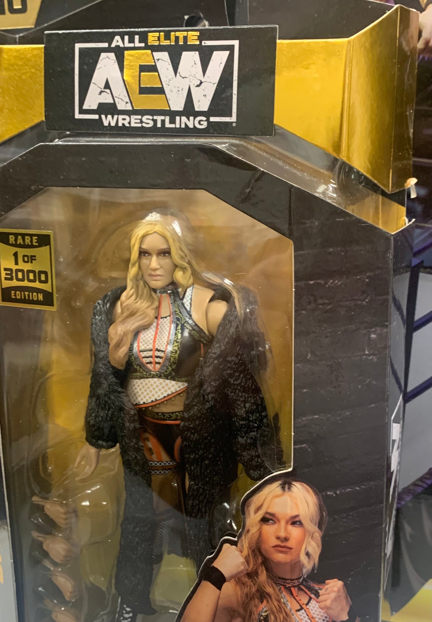 Jamie Hayter AEW Excluse Action Figure (Rare Edition) 1/3000 w/case