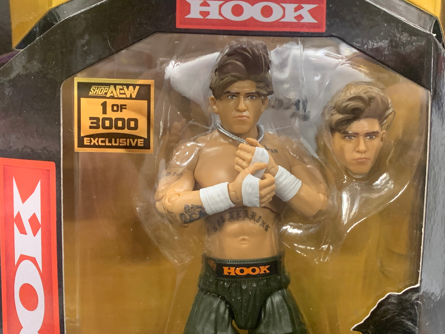 (FREE Defender Case Included) HOOK AEW Shop Exclusive Limited Edition Figure 1/3000