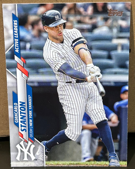 + Giancarlo Stanton 2020 Topps Update Card NY YANKEES