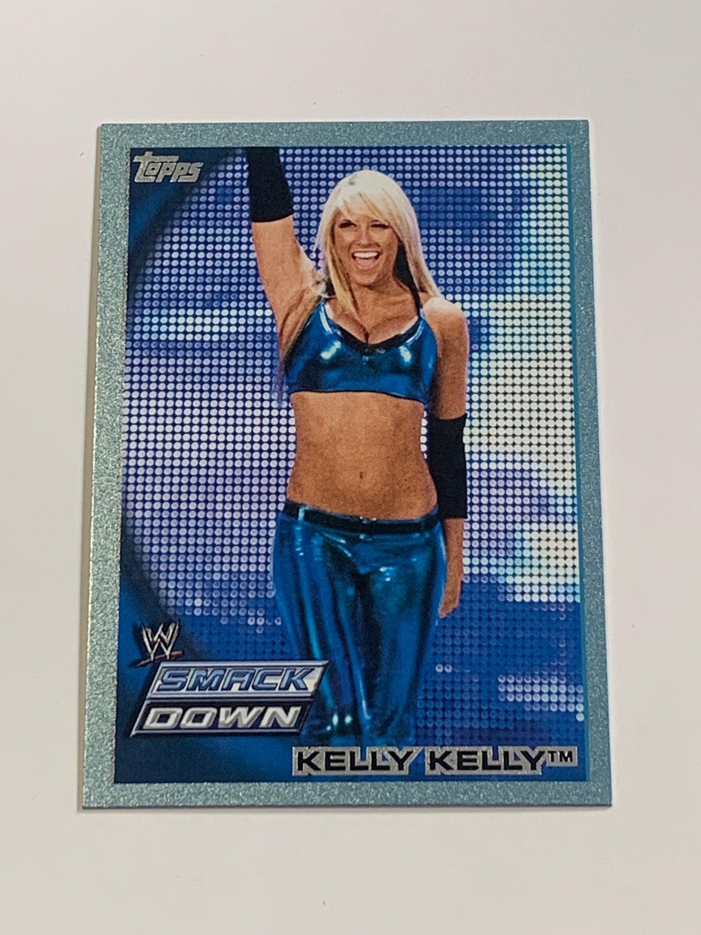 Kelly Kelly 2010 WWE Topps Blue Parallel Card #887/2010