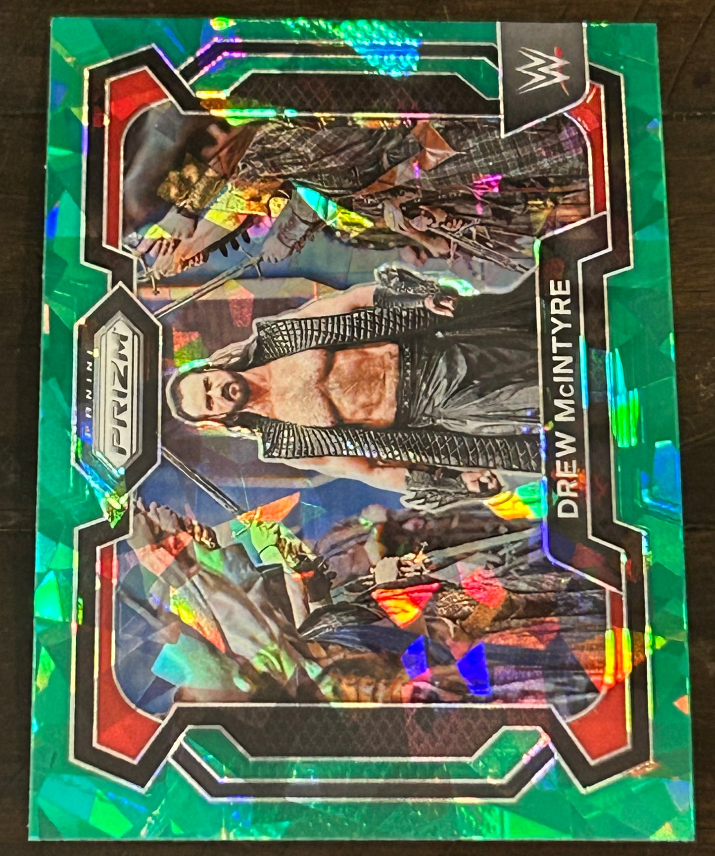 Drew McIntyre 2024 WWE Panini Prizm Cracked Ice Green Refractor Card