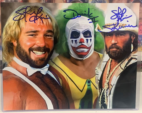 3 SIGNATURES 8x10 Color Photo (Steve Kern, Doink The Clown 2, Skinner (Comes w/COA)!!!