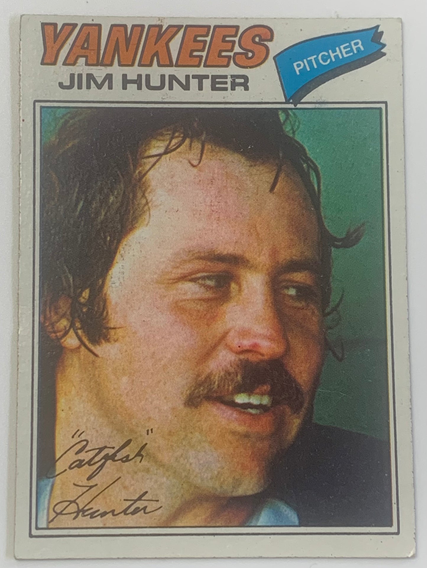 Jim “Catfish” Hunter 1977 Topps Baseball Card YANKEES