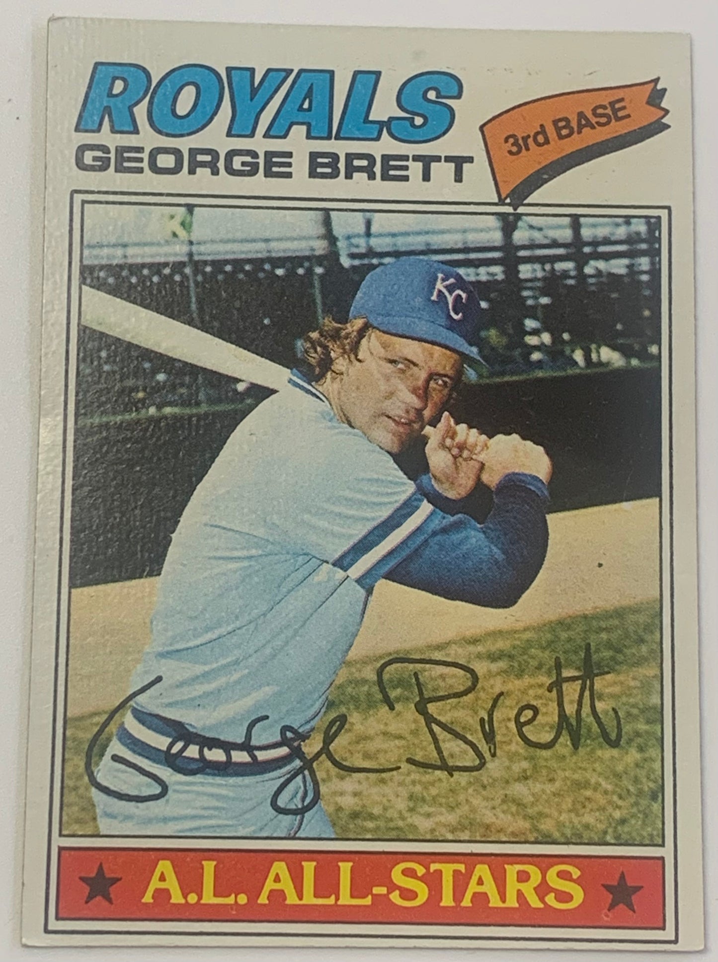 George Brett 1977 Topps Baseball Card ROYALS V2