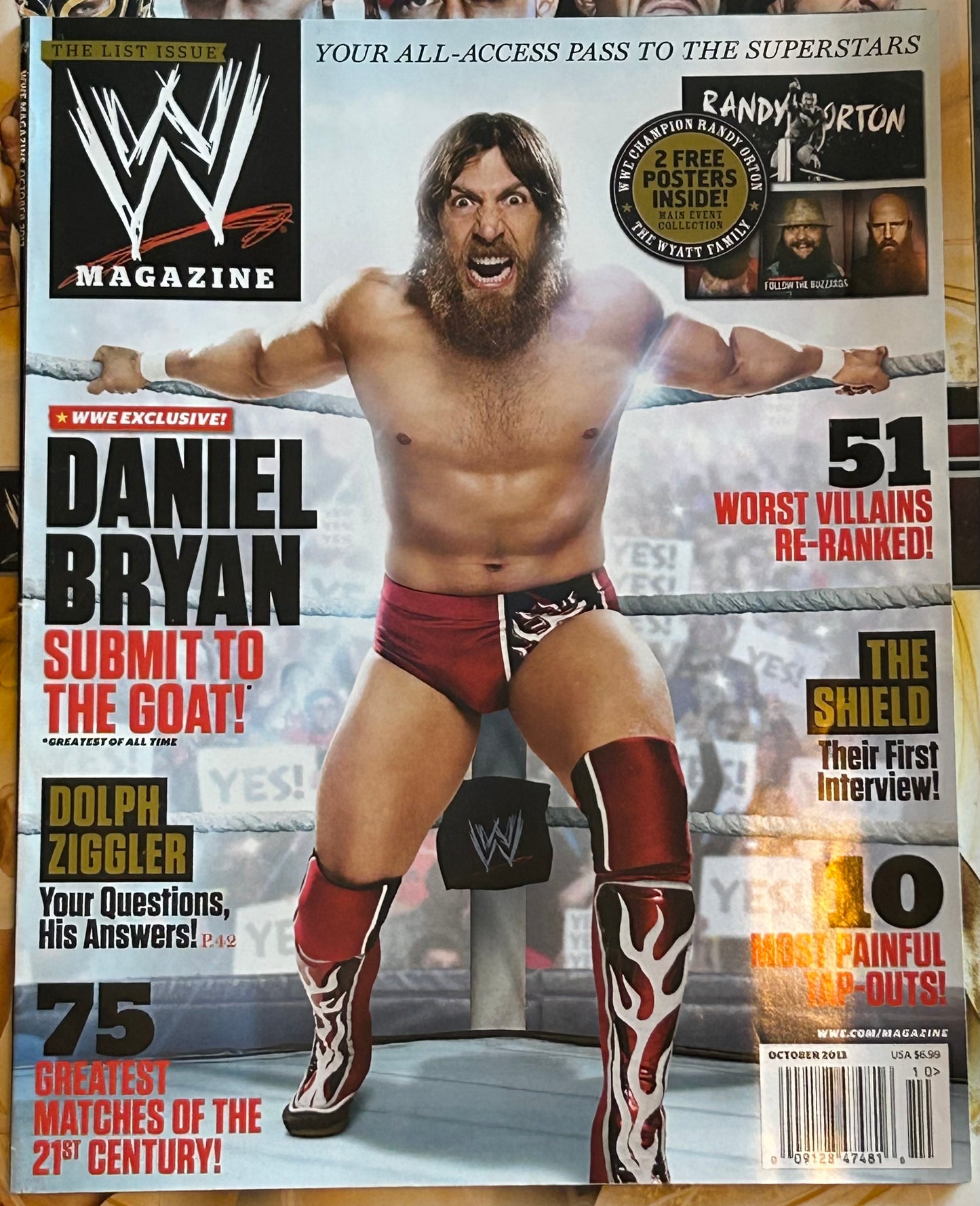 * WWE Magazine October 2013 (2 Posters Inside Wyatt Family, Randy Orton)