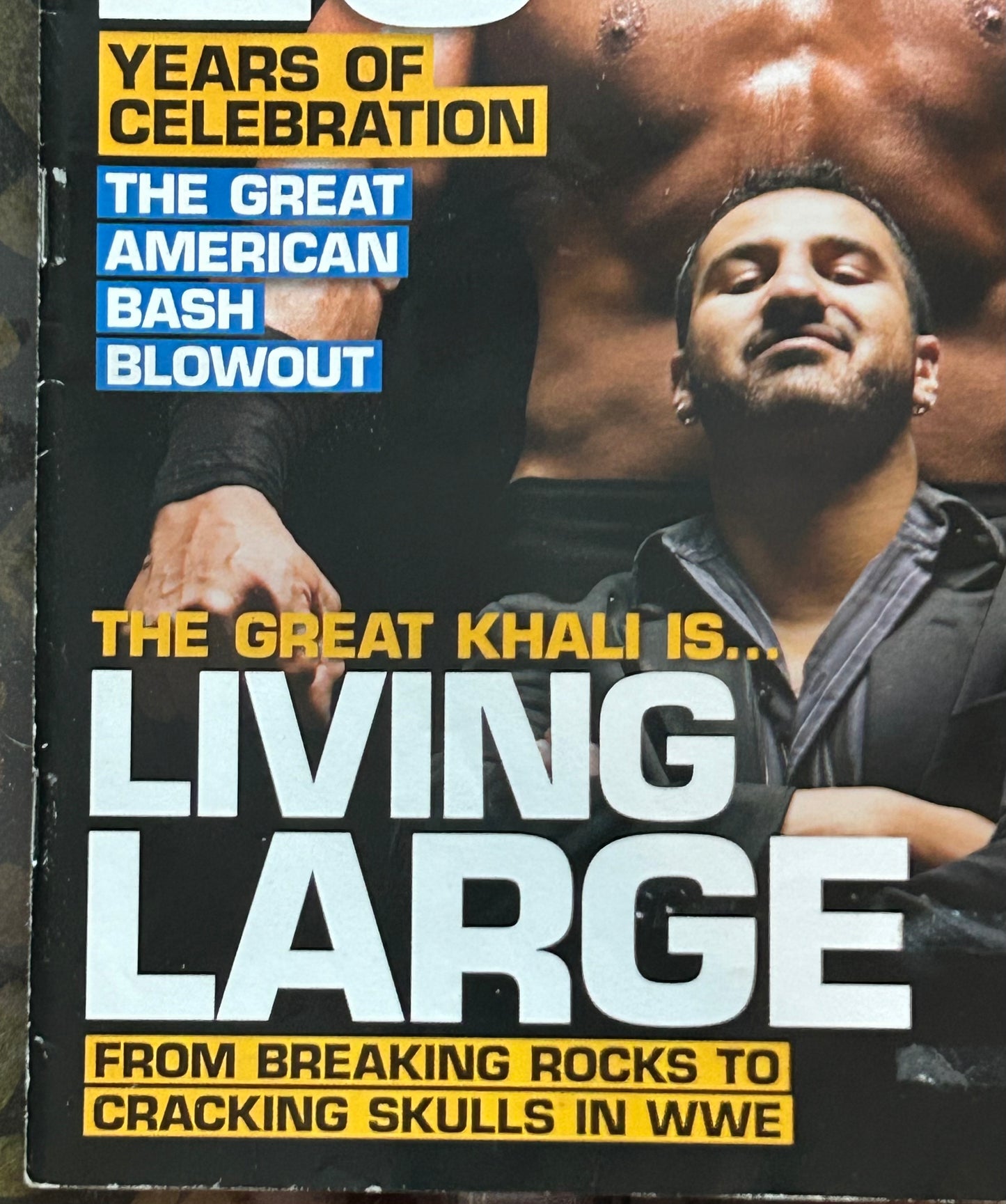 * WWE Smackdown Magazine July 2006 The Great Khali)