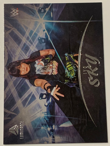 Iyo Sky 2023 WWE Panini Chronicles Luminance Card