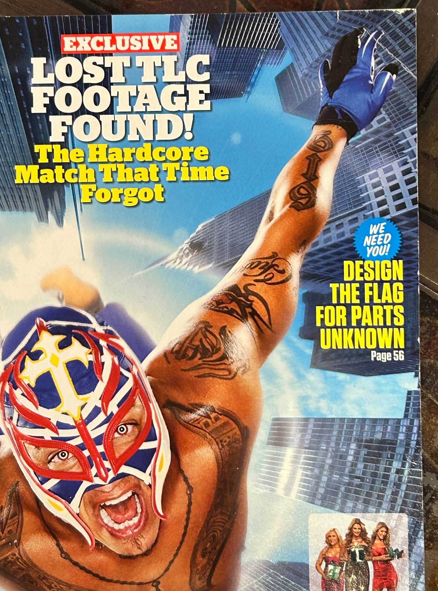 * WWE Magazine Holiday 2010 (Rey Mysterio)