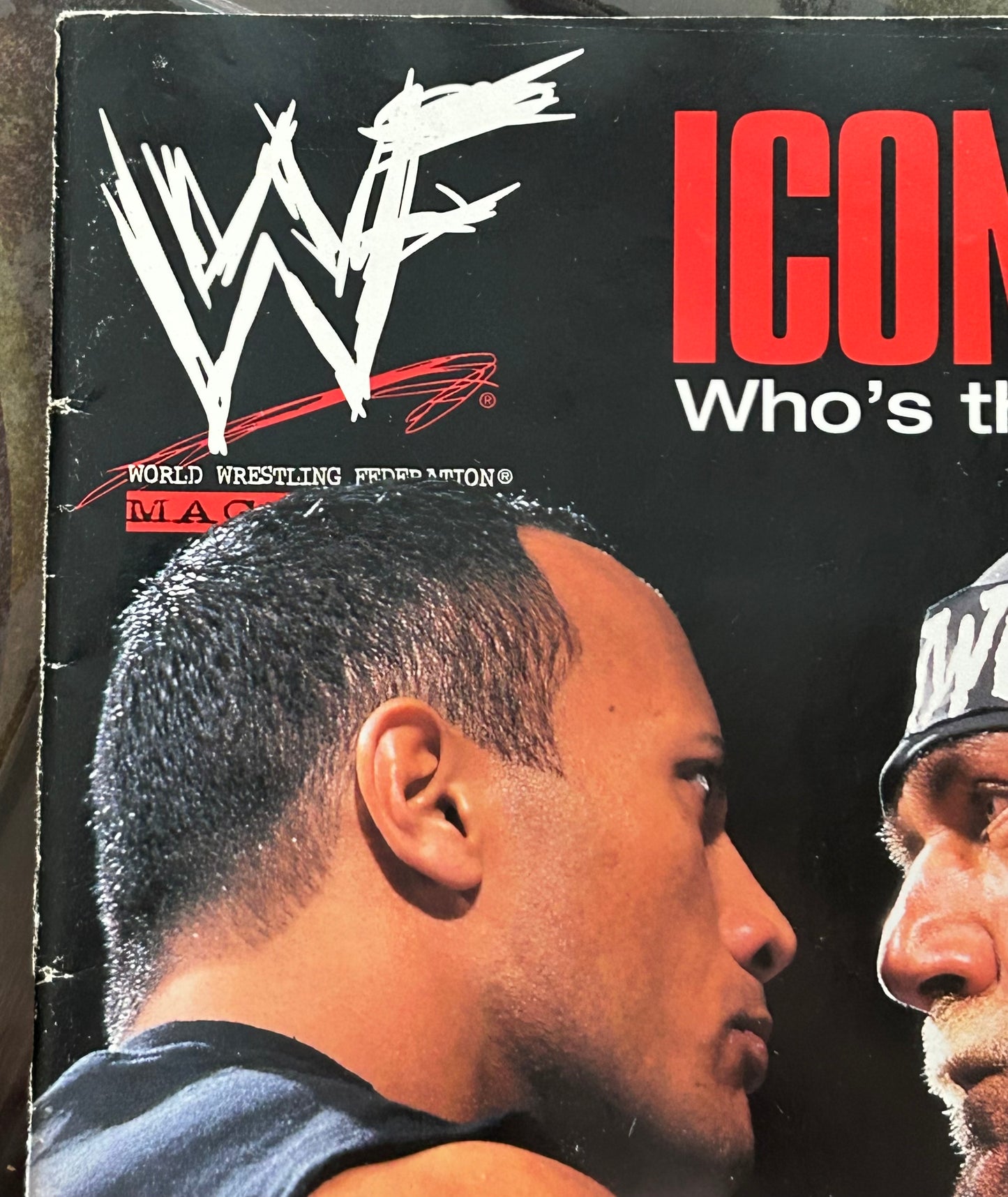 * WWE Magazine May 2002 (The Rock, Hollywood Hogan)