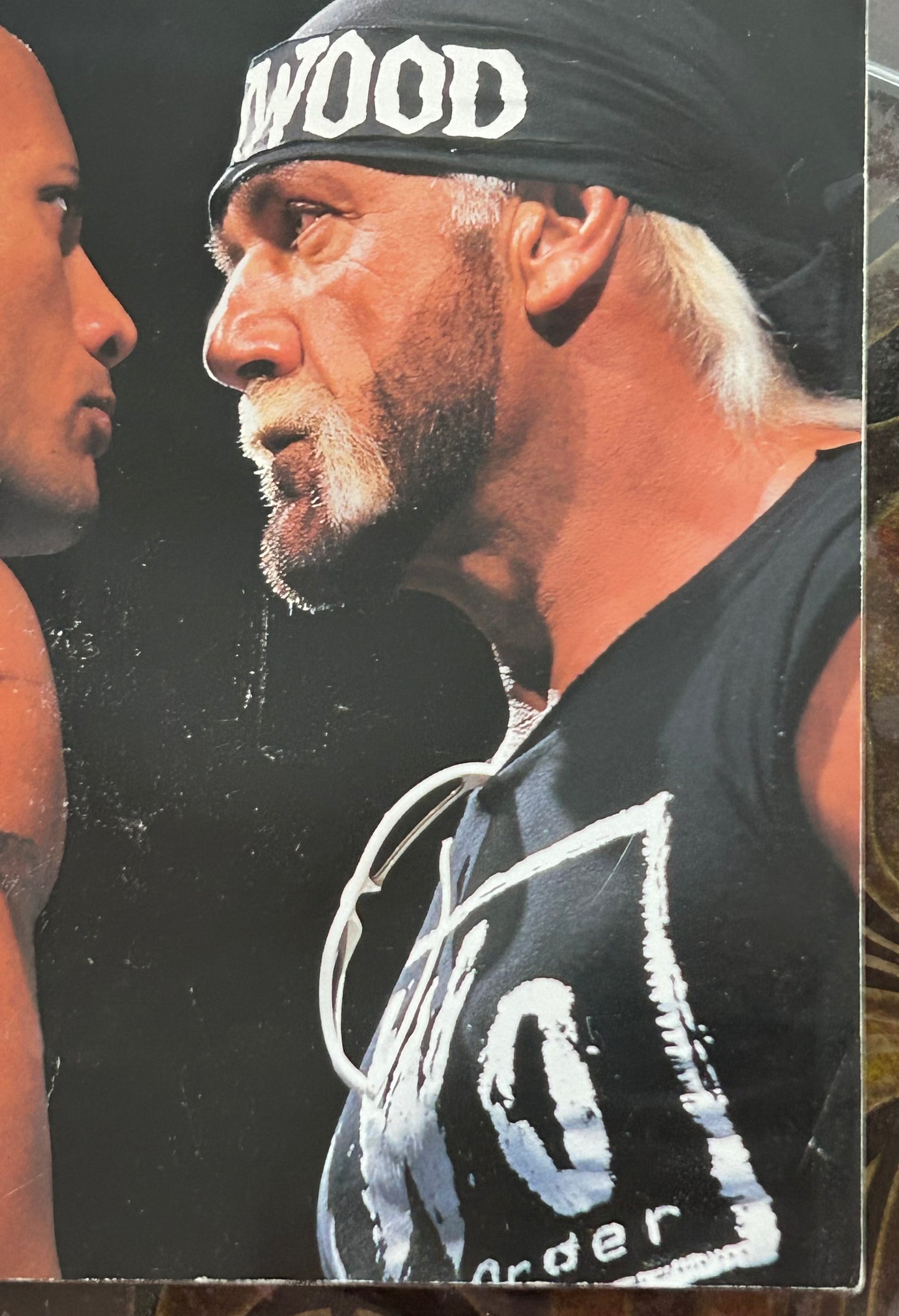 * WWE Magazine May 2002 (The Rock, Hollywood Hogan)