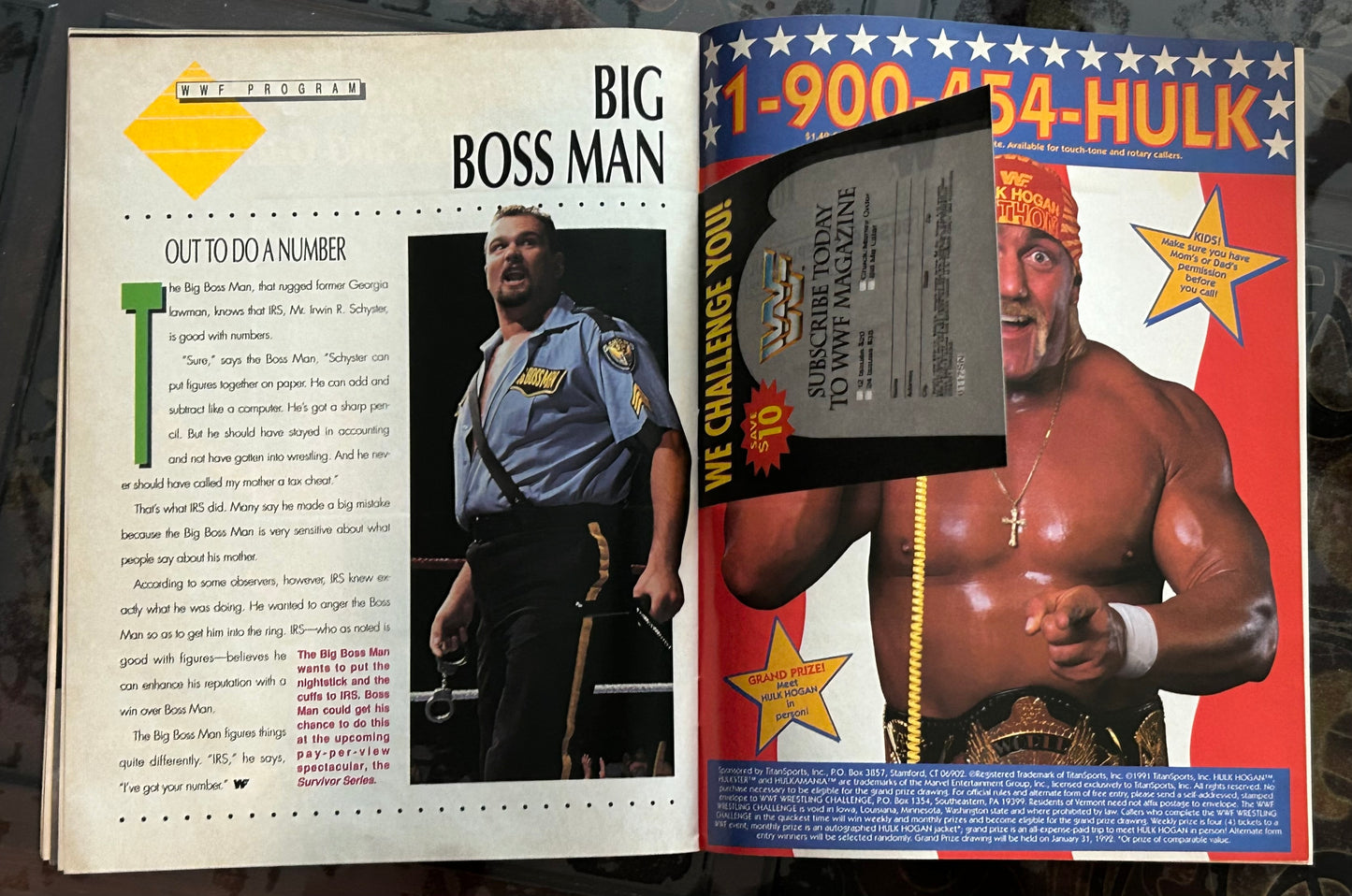 * WWE Magazine “Survivor Series 1991” Official Program (Hogan, Undertaker)