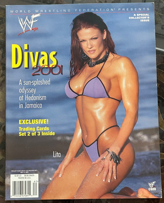 * WWE Divas 2001 Magazine (Set of 9 Cards Inside)