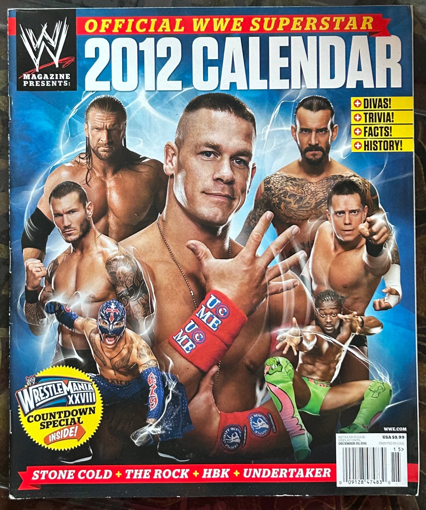 * WWE Official Superstars 2012 Calendar (Cena, CM Punk & much more)
