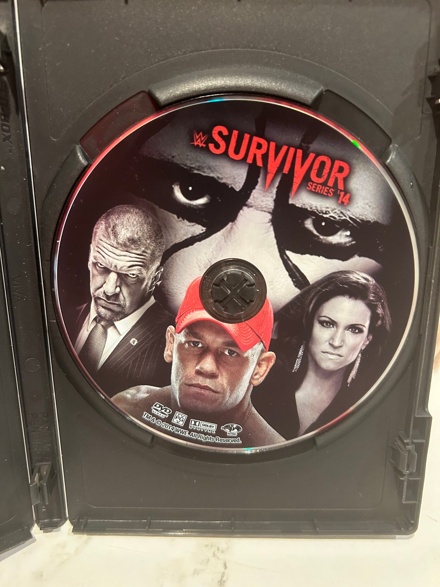 + WWE DVD “Survivor Series 2014” (Sting, Cena, Triple H and so much more)