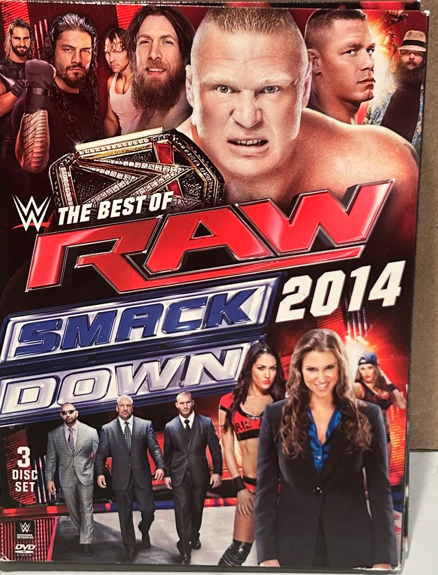 + WWE DVD “The Best of RAW & Smack Down 2014” (3- Disc Set)