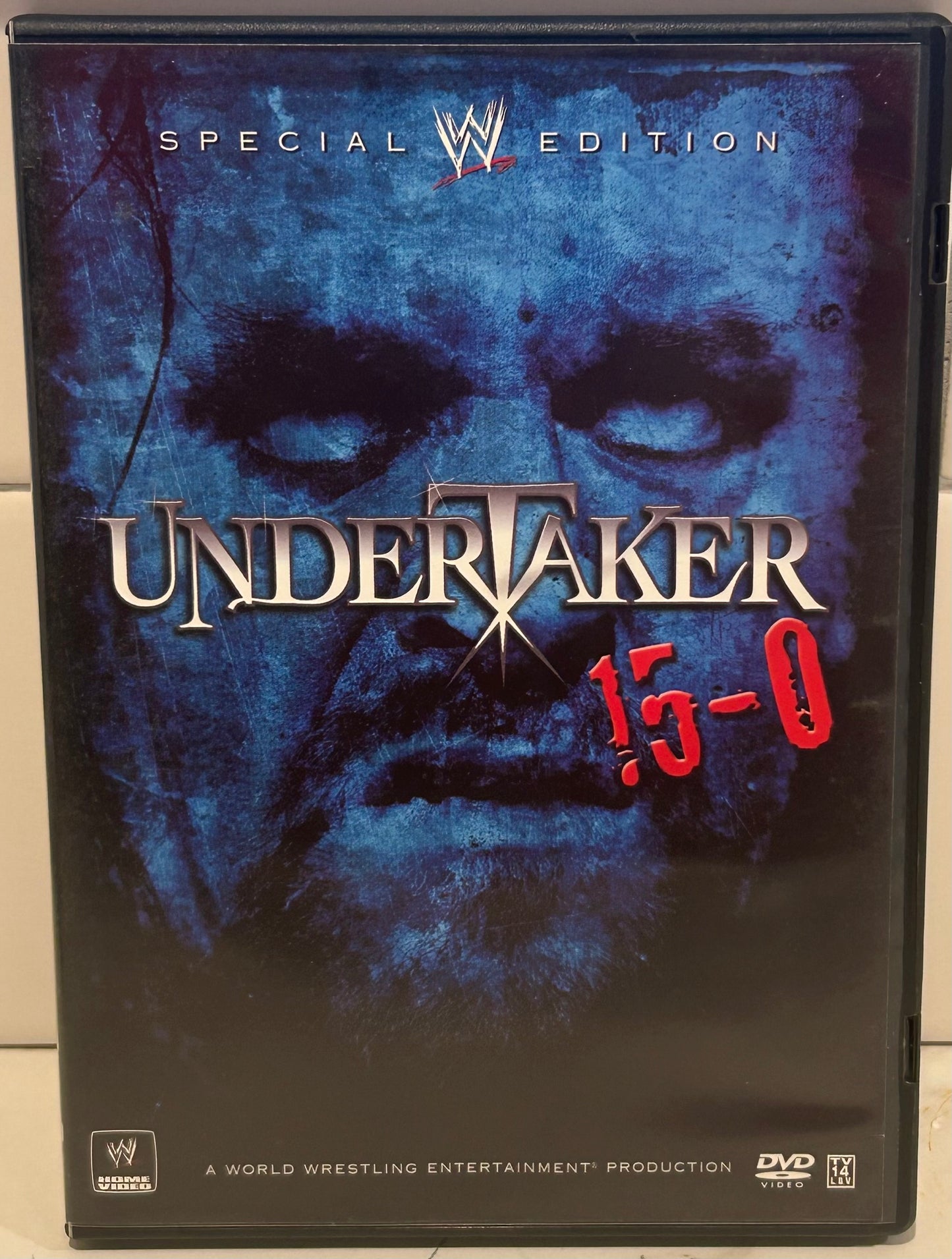 + WWE DVD “The Undertaker 15-0” Special Edition